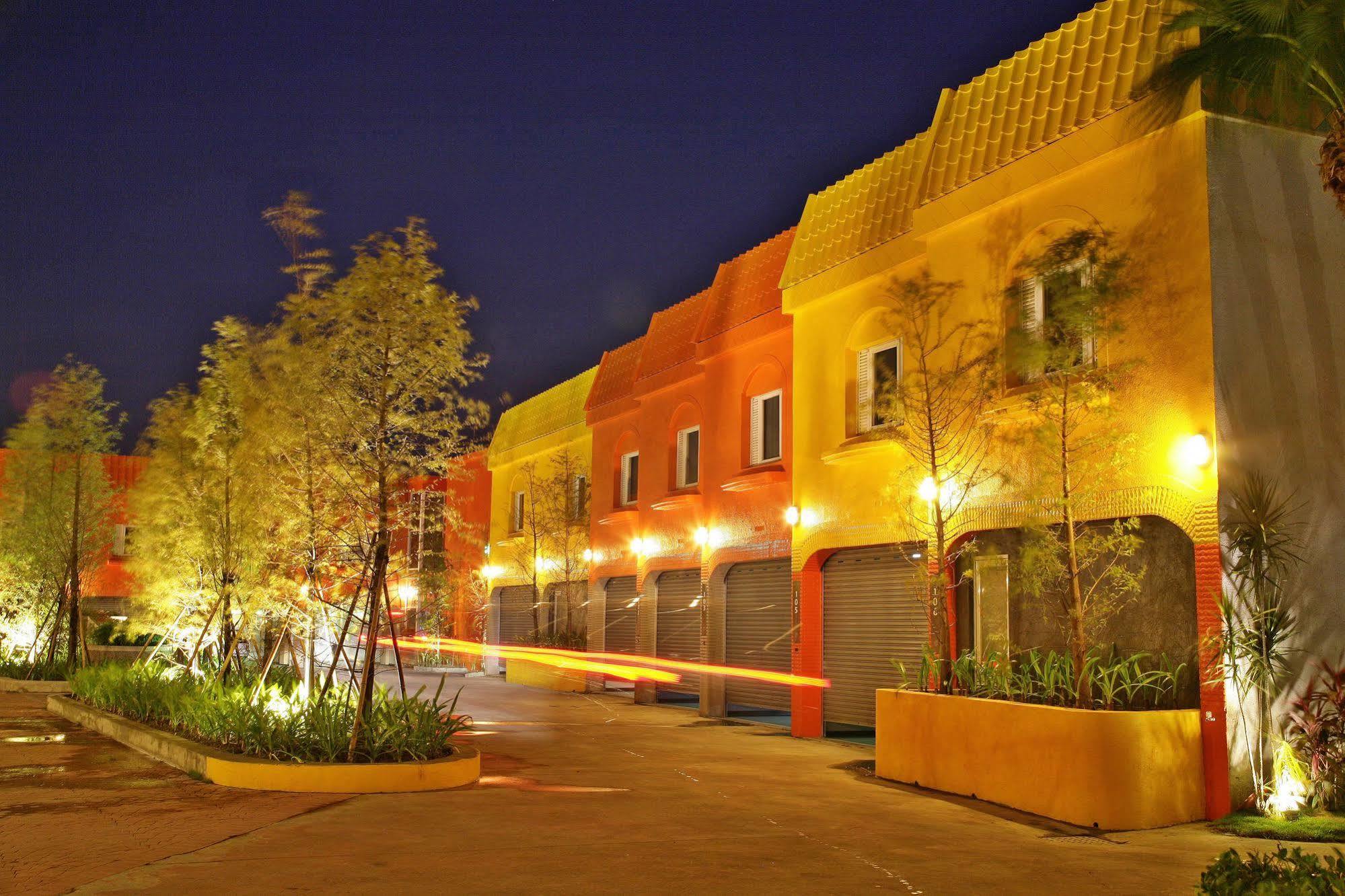 Chusha Motel Gongguan Buitenkant foto